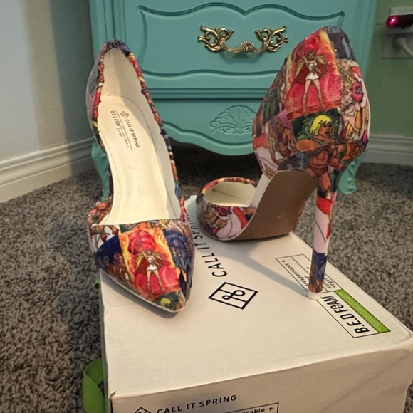 Brand New. Custom covered-He-man & She-ra - Picture 3 of 9